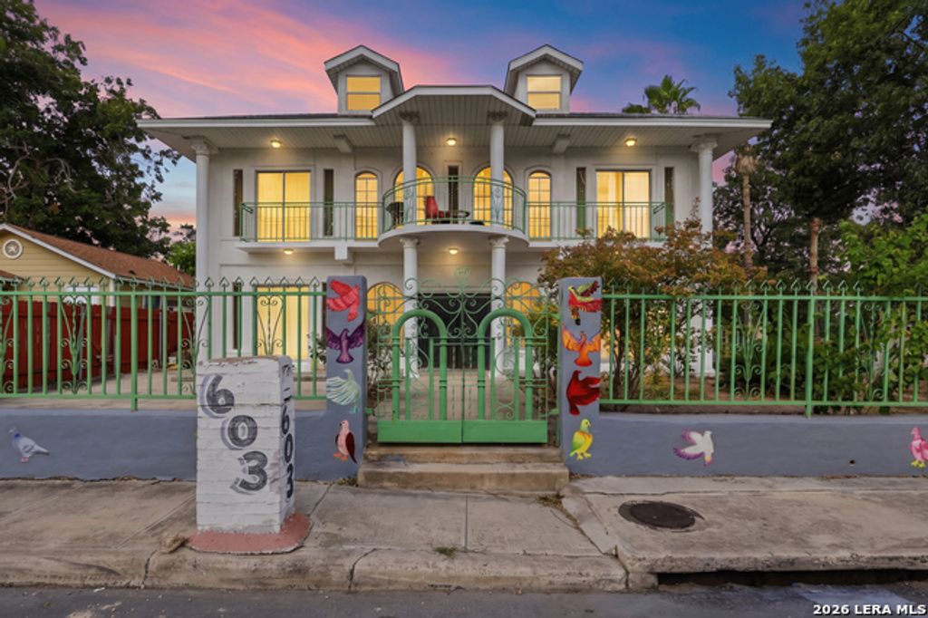 603 S San Joaquin Avenue, San Antonio