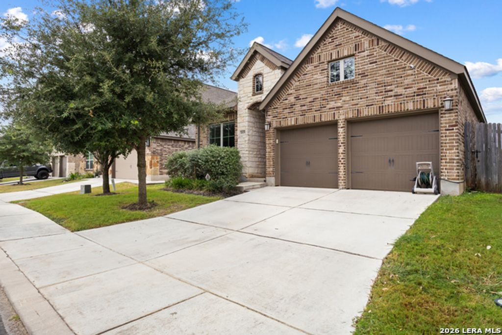 14438 Bald Eagle Lane, San Antonio