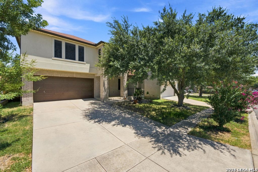 7505 Forest Stream, Live Oak