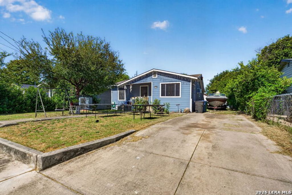 2319 Valencia, San Antonio