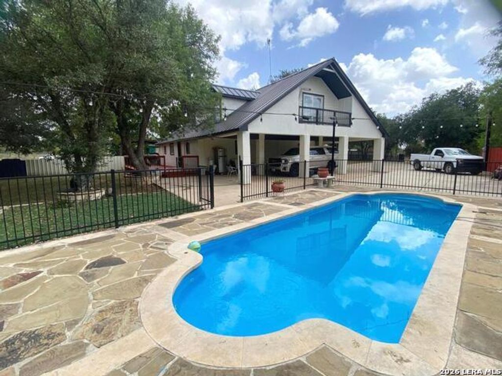 10851 Silver Trl, Atascosa