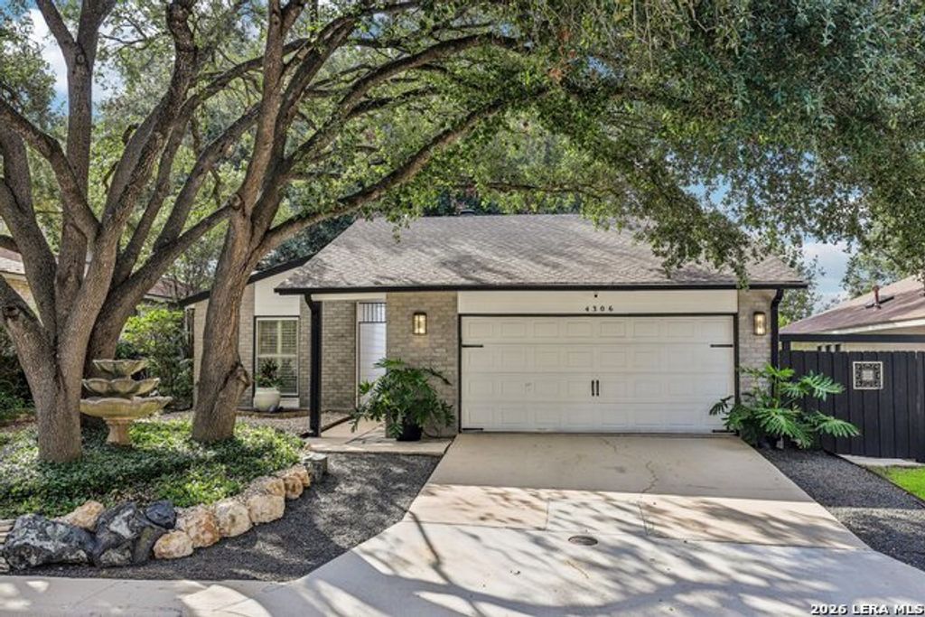 4306 Putting Green, San Antonio