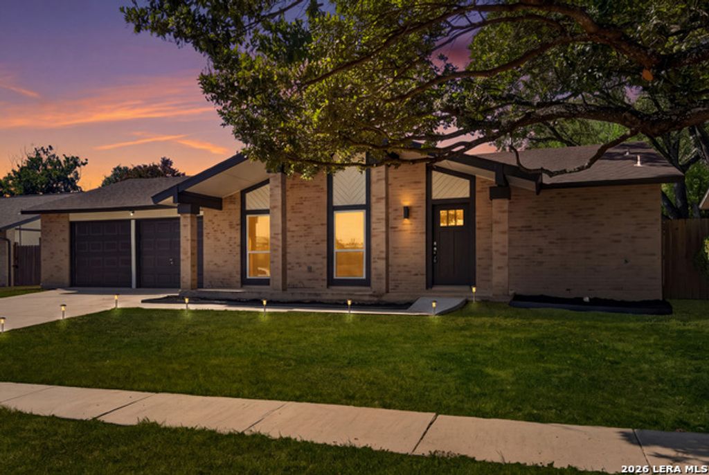 5807 Oak Run Street, San Antonio