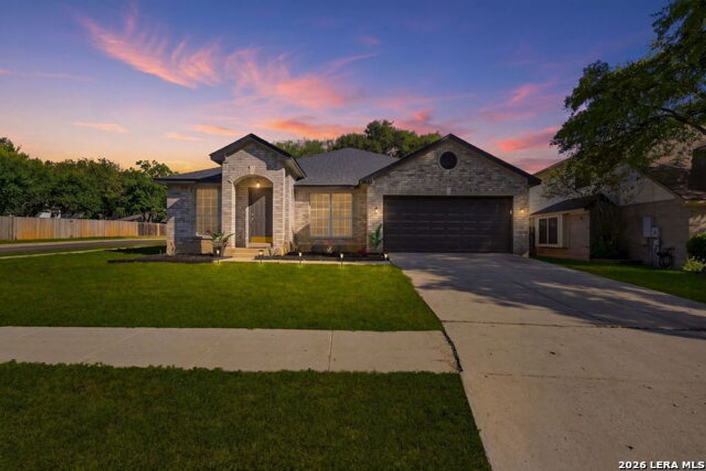 1017 Summer Haven Ln, Schertz