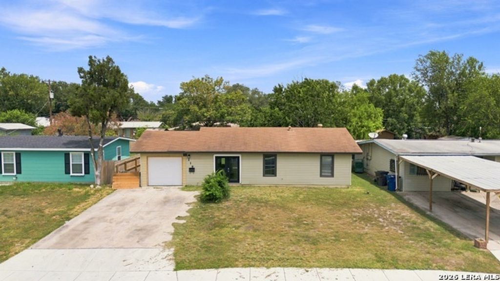 119 Harcourt Ave, San Antonio