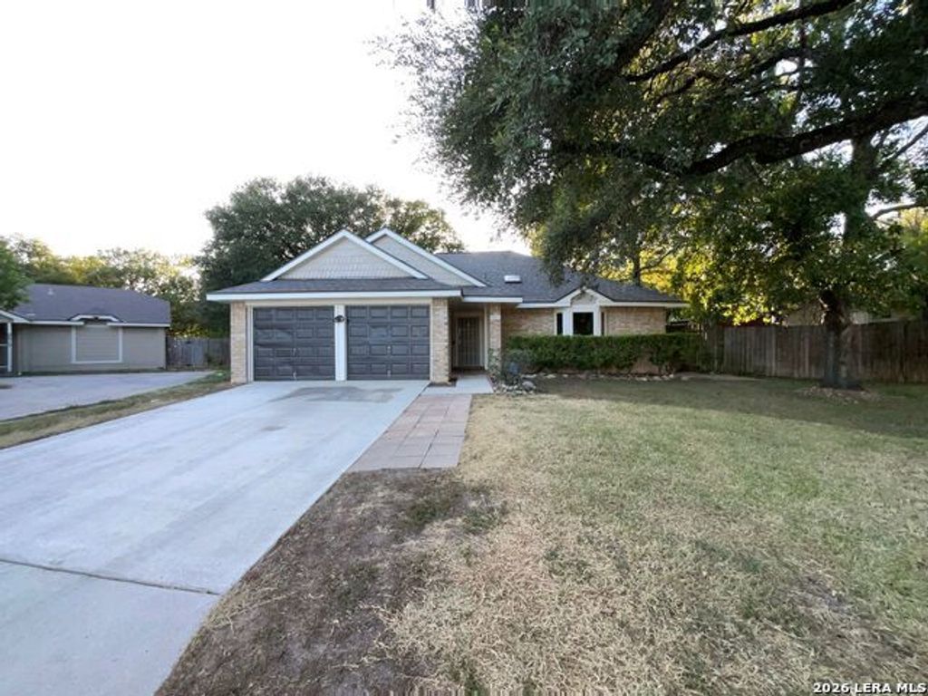 9511 Elm Gln, San Antonio
