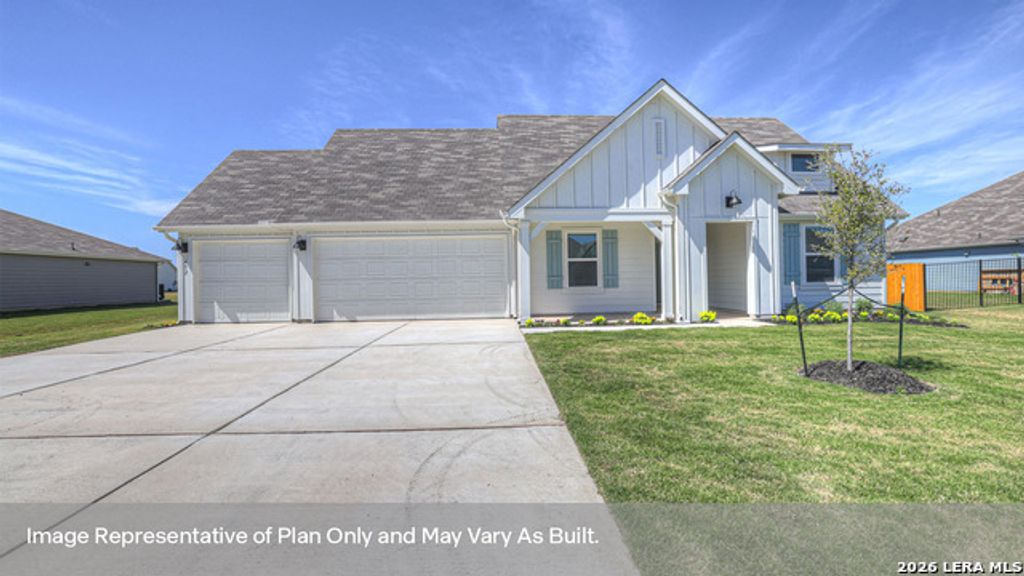 470 Gwenn Glade Cv, Lockhart