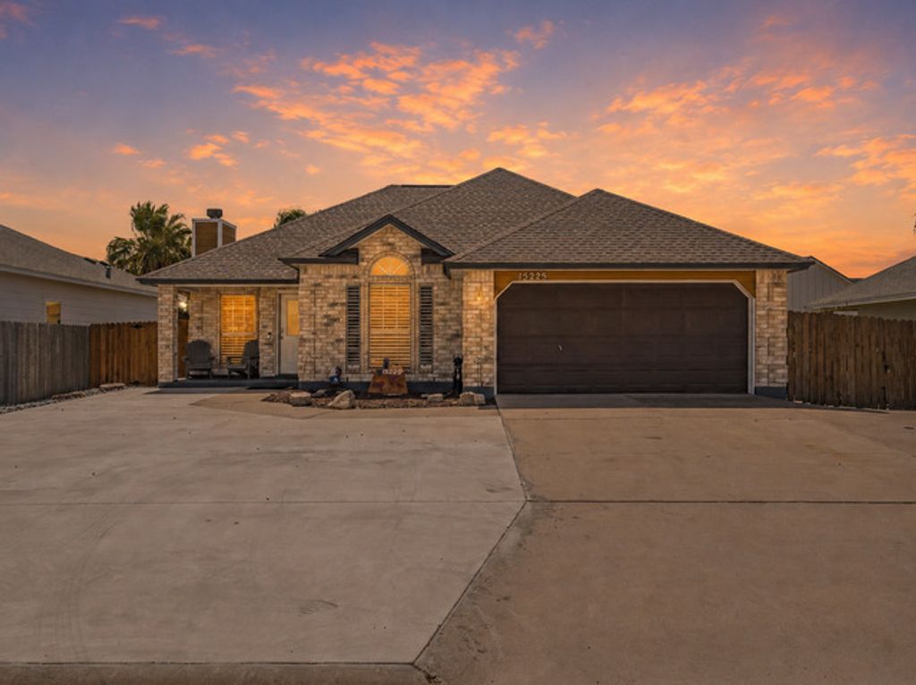 15225 Barataria Dr, Corpus Christi