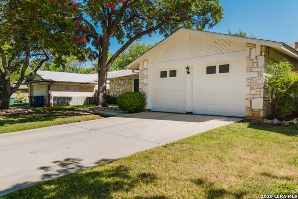 6826 Hogans, San Antonio