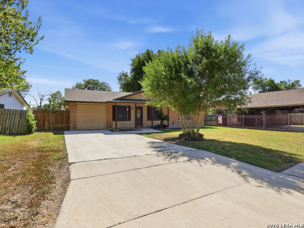 7614 Glen Briar, San Antonio