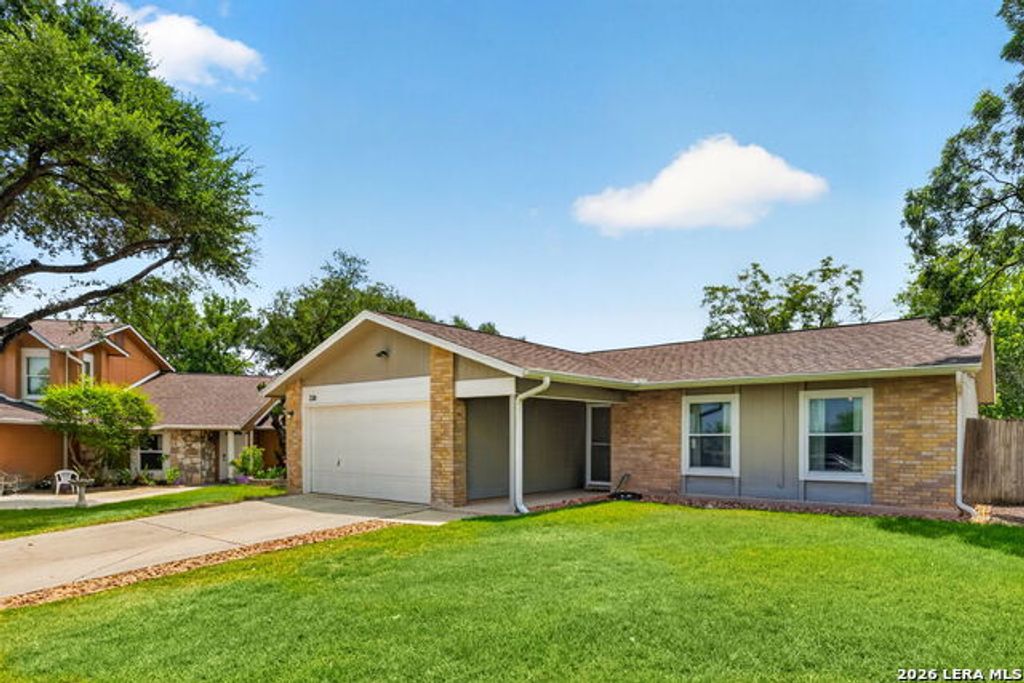 238 Dirschell Dr, San Antonio