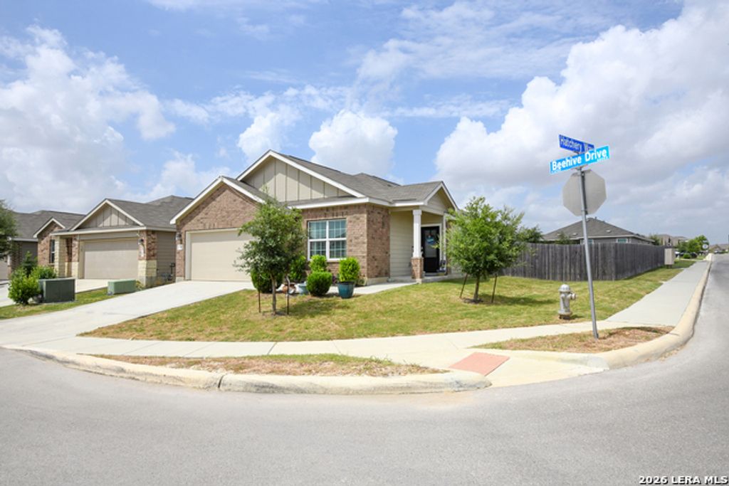 6703 Beehive Dr, San Antonio