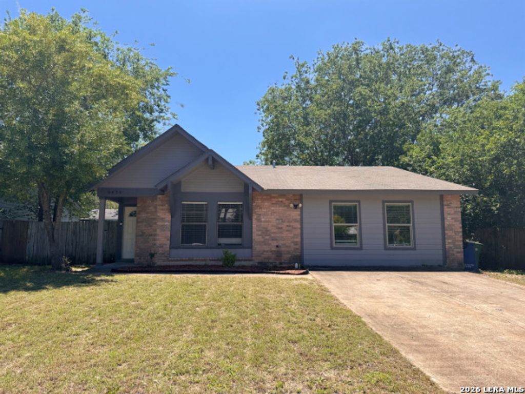 9426 Valley Bend, San Antonio