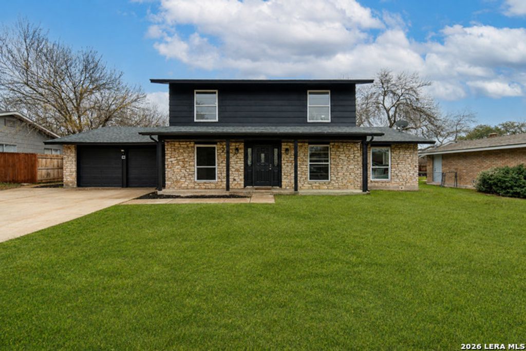 7906 Rustic Forest Drive, San Antonio