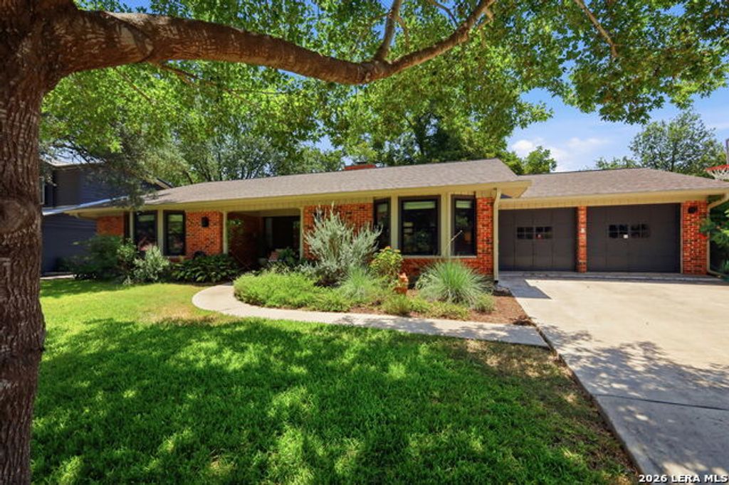 2906 Larkwood Drive, San Antonio