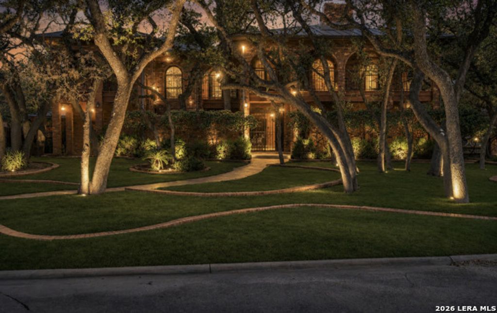 12727 Old Wick Road, San Antonio