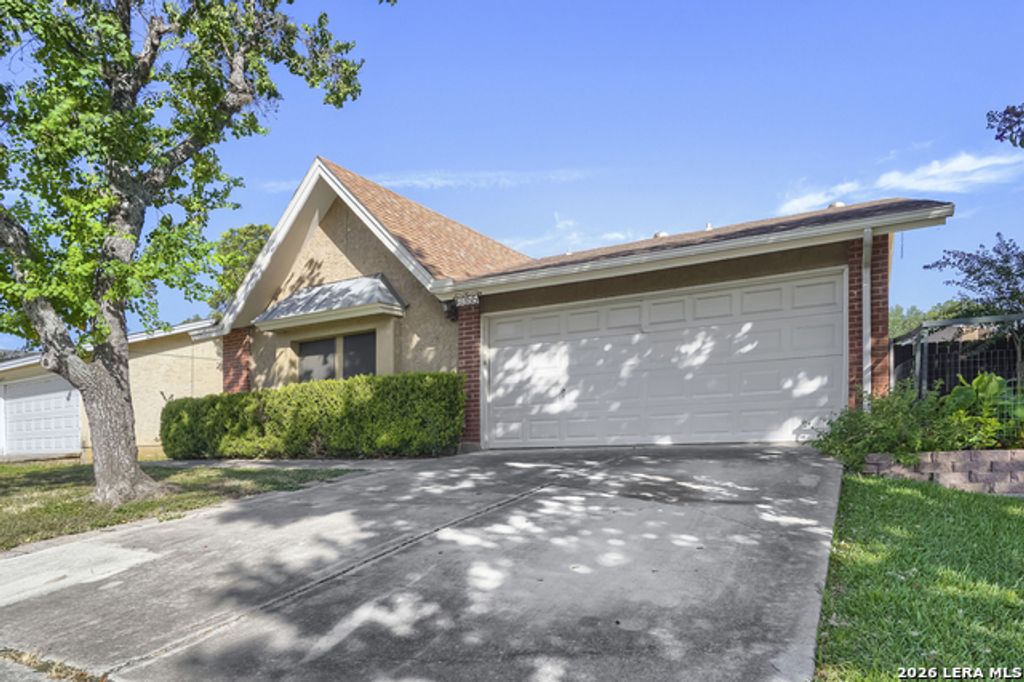 6355 Spring Time St, San Antonio