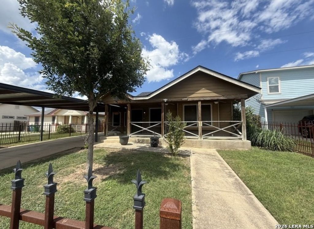 11334 Highcrest Dr, San Antonio