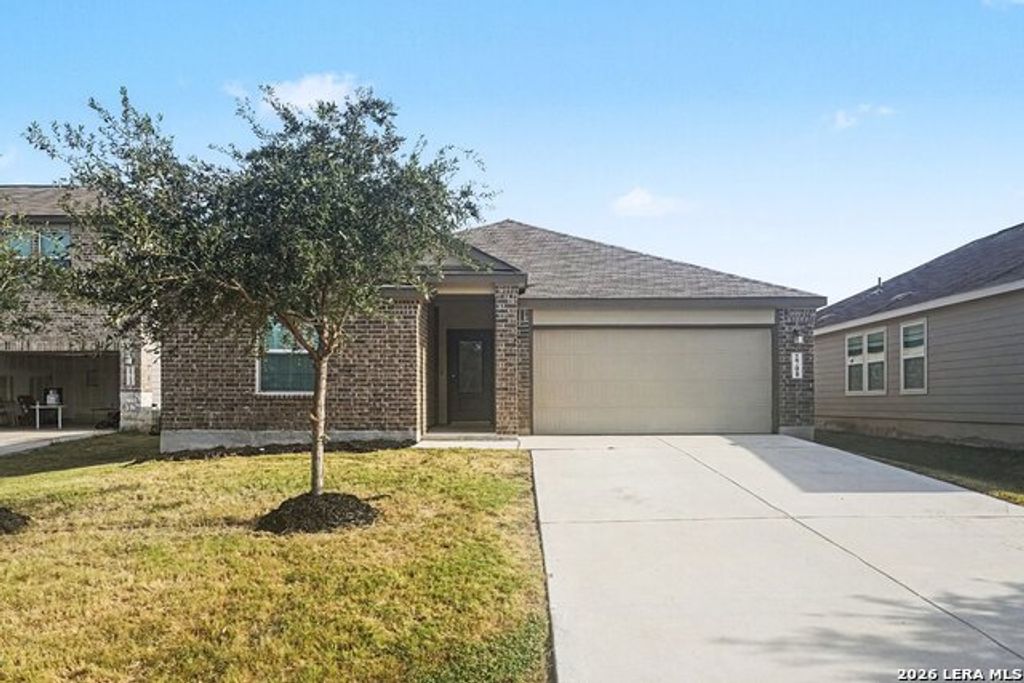 2708 Iberia Ct, Seguin