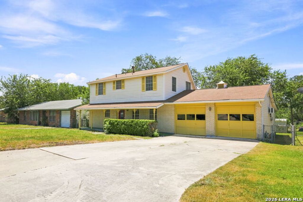 3146 Whitewing Ln, San Antonio
