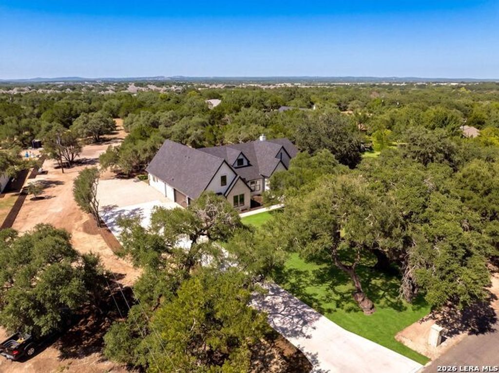 9923 Saxet Dr, Boerne