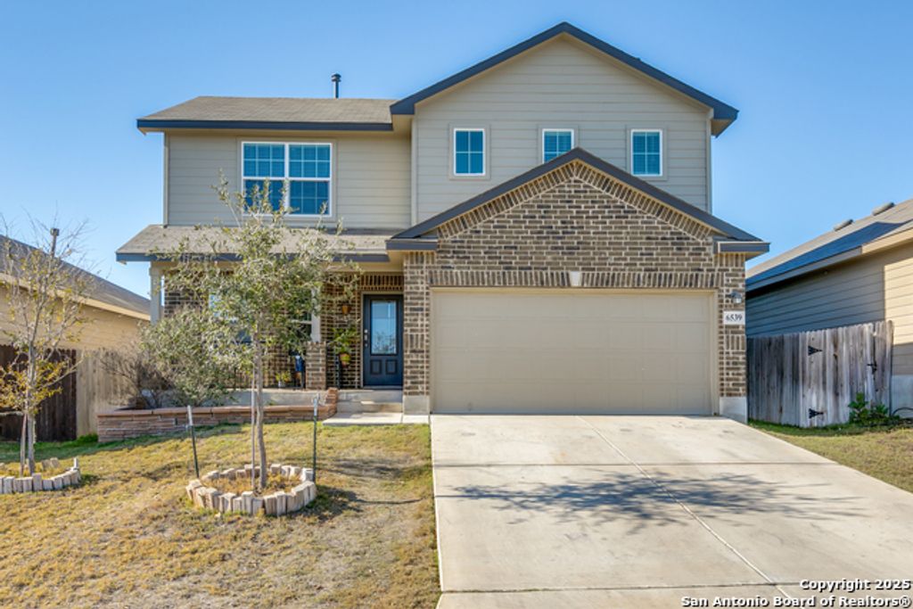 6539 Encore Oaks, San Antonio