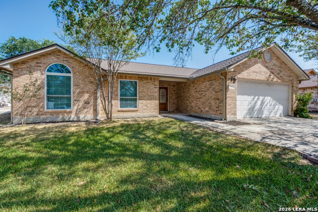 114 Cibolo Basin Dr, Boerne