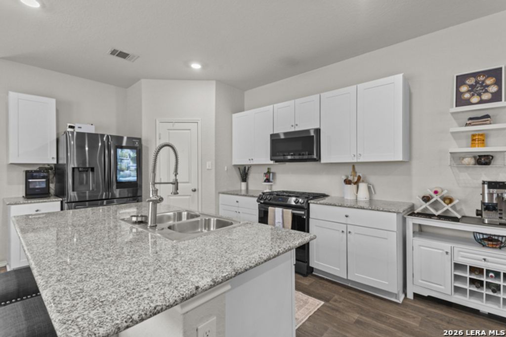 3438 Stoney Bayou, San Antonio