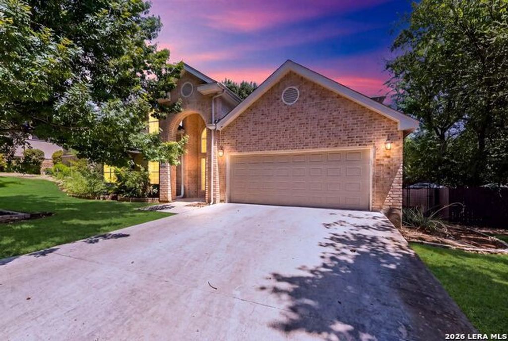 16502 Loma Landing, Helotes
