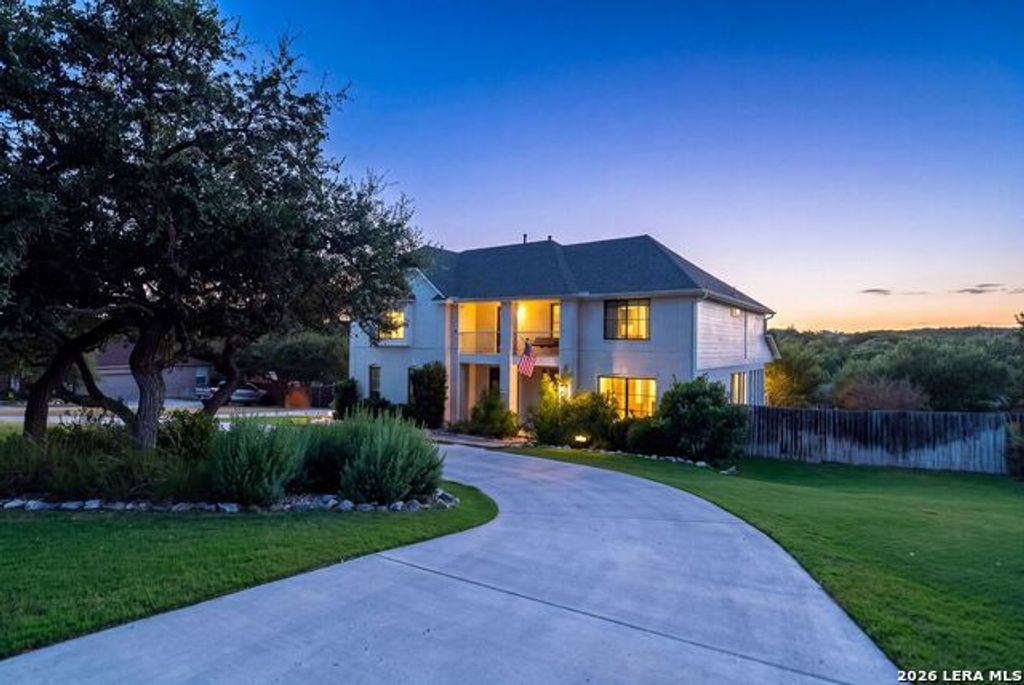 719 Walder Trail, San Antonio
