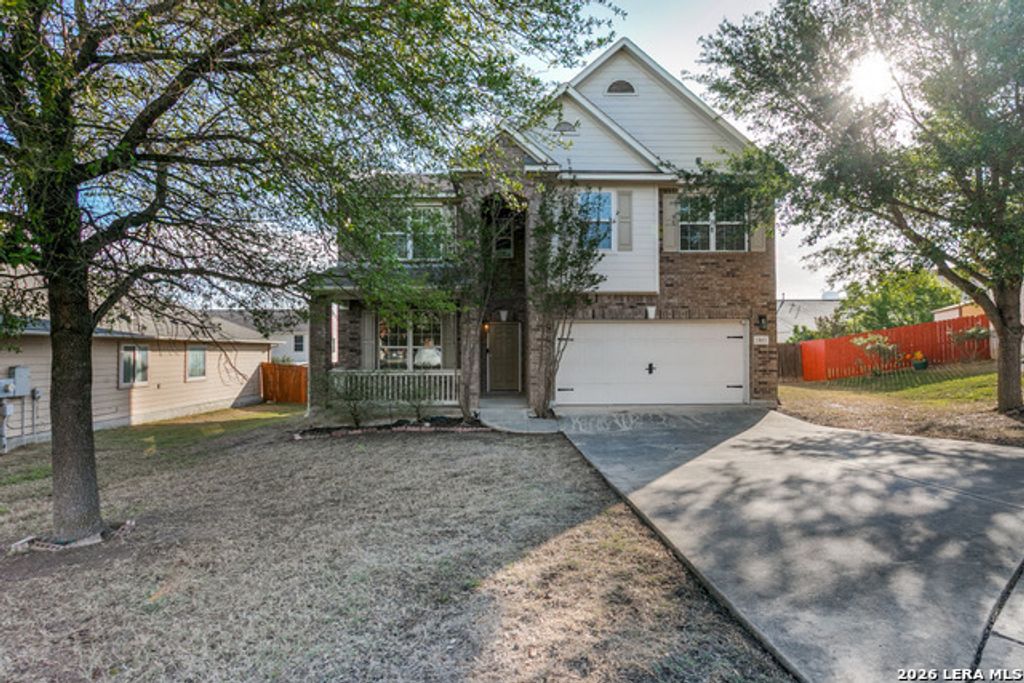 13611 Welsford, Live Oak