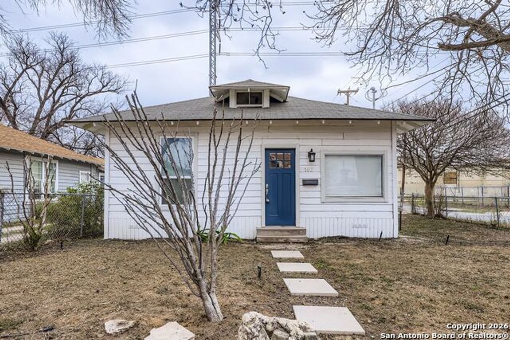 102 Aganier Ave, San Antonio
