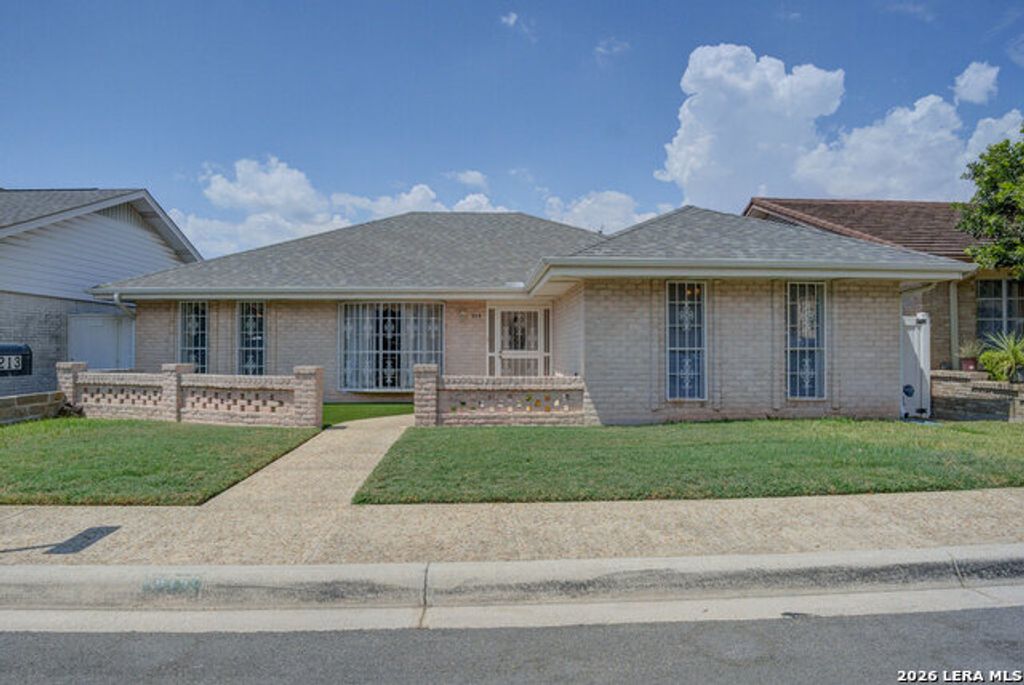 213 Fenwick, Windcrest