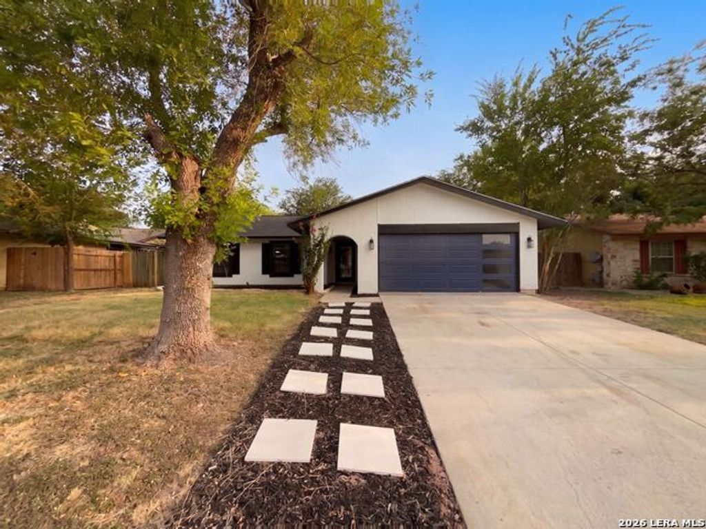 6718 Spring Haven St, San Antonio