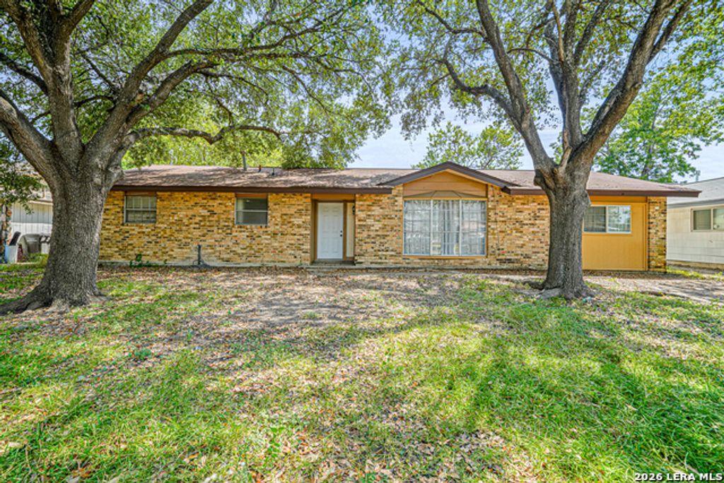 5102 Village Row, San Antonio
