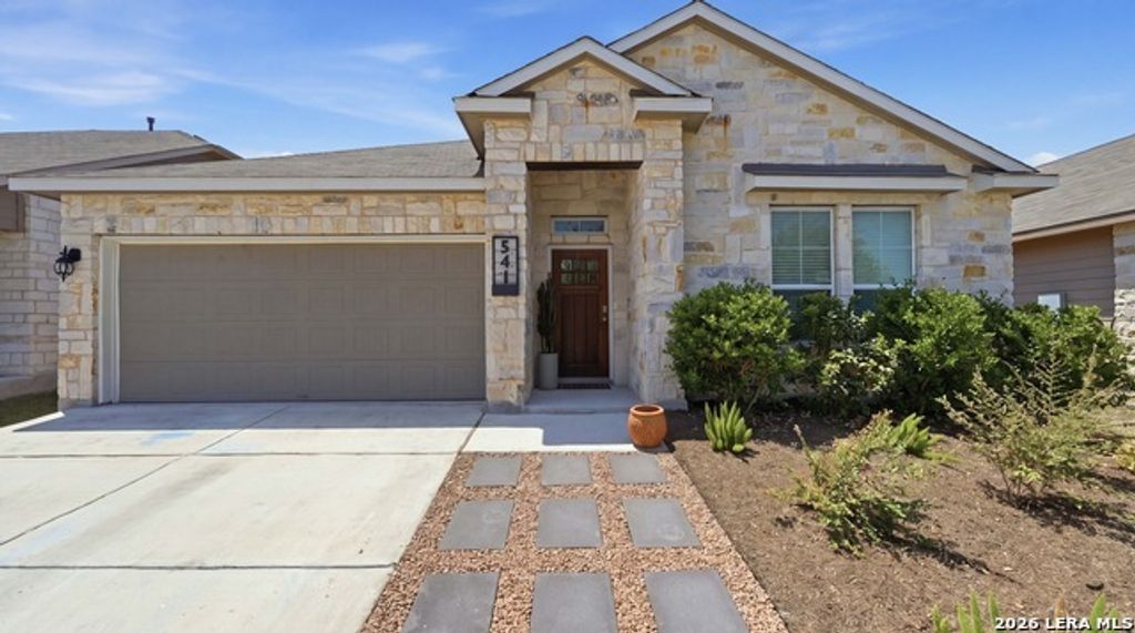 541 Blue Stem Road, New Braunfels