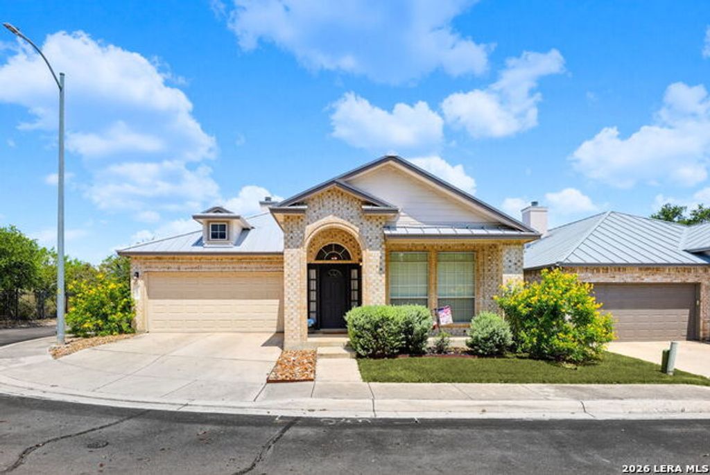 27 Fonthill Way, San Antonio