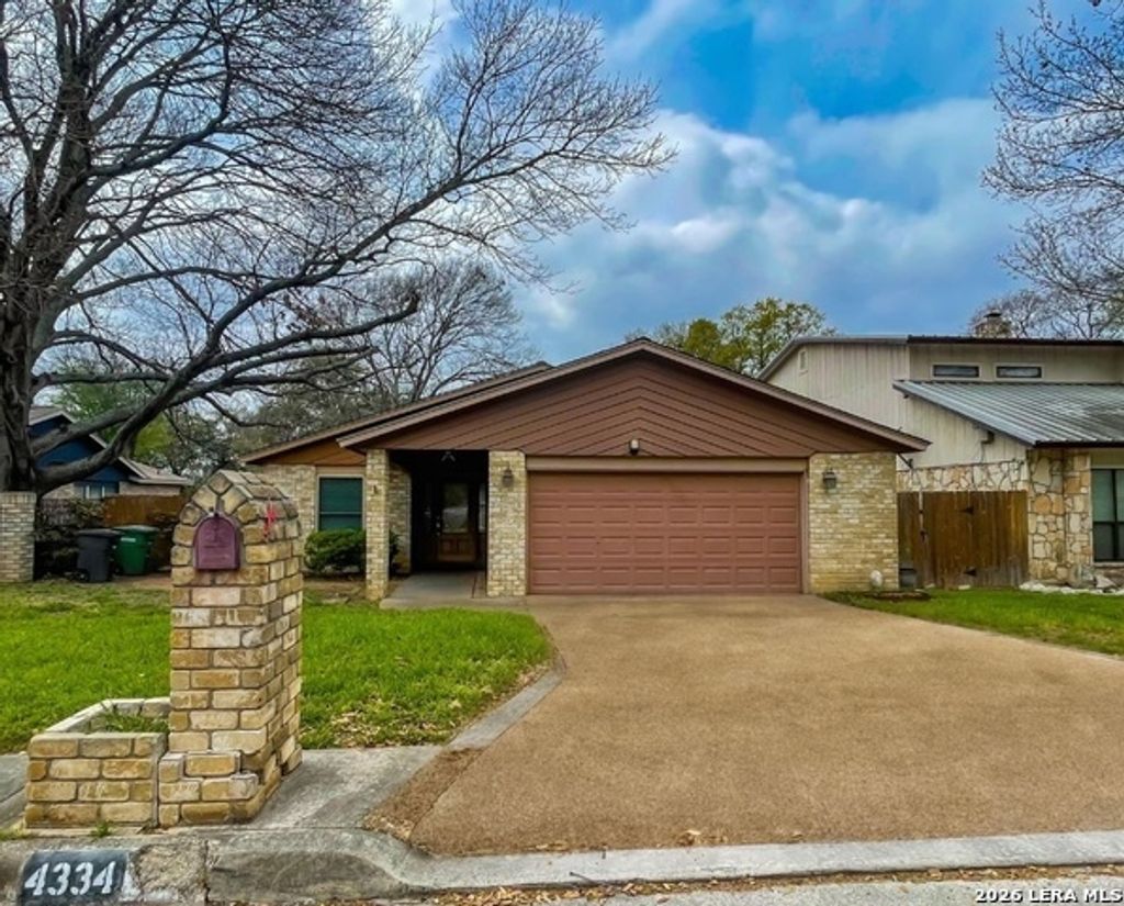 4334 Hollow Hill Dr, San Antonio