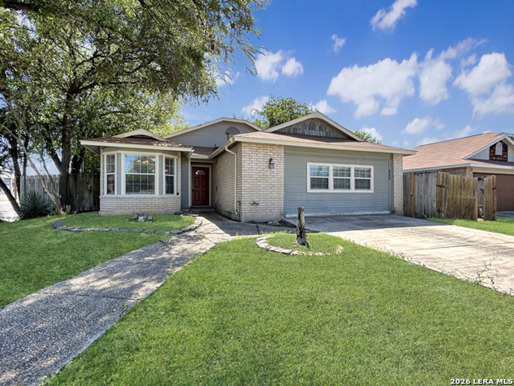 6042 Ridge Field St, San Antonio