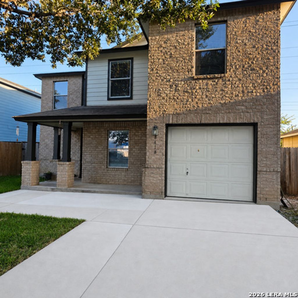 8418 Adams Hill, San Antonio