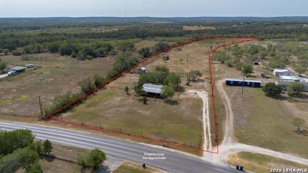4054 Fm 466, Seguin