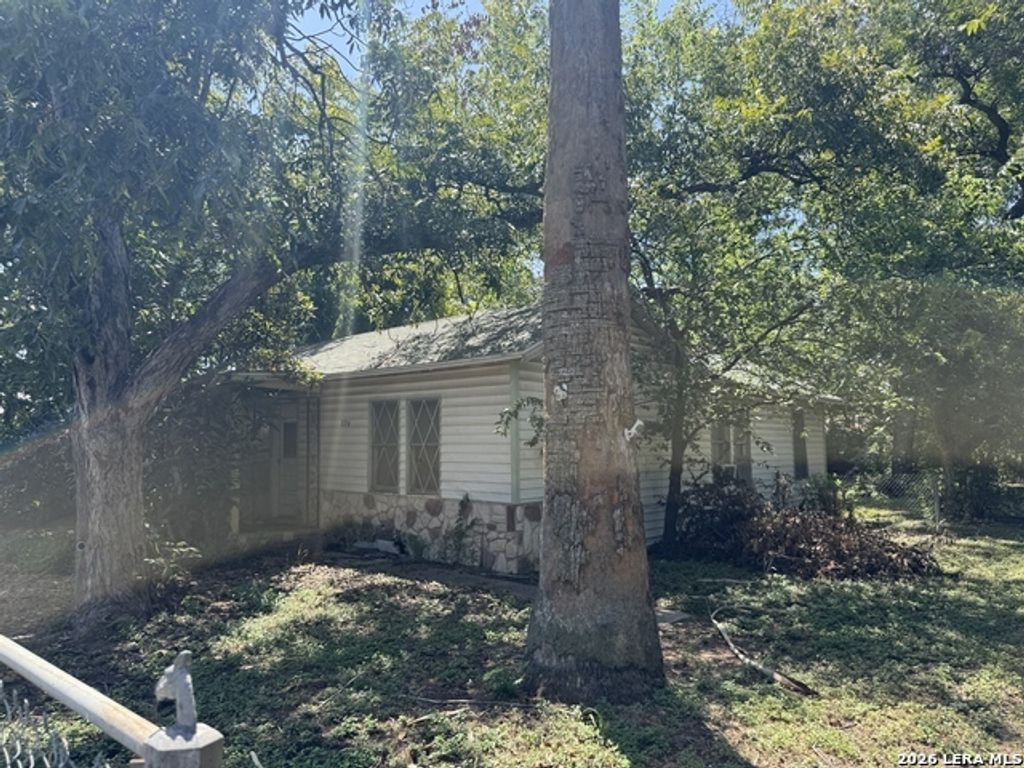 324 Peabody Ave, San Antonio