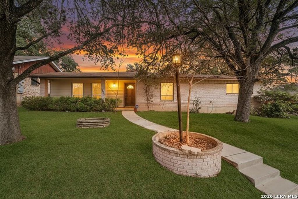2643 Waleetka St, San Antonio