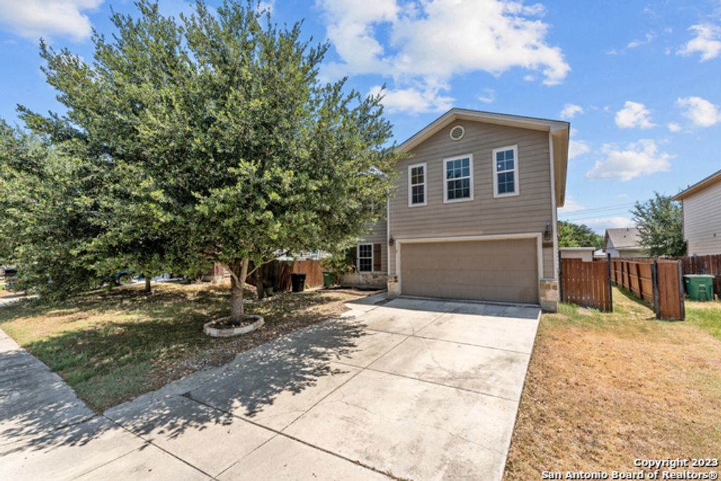 12122 Chi Chis Cv, San Antonio