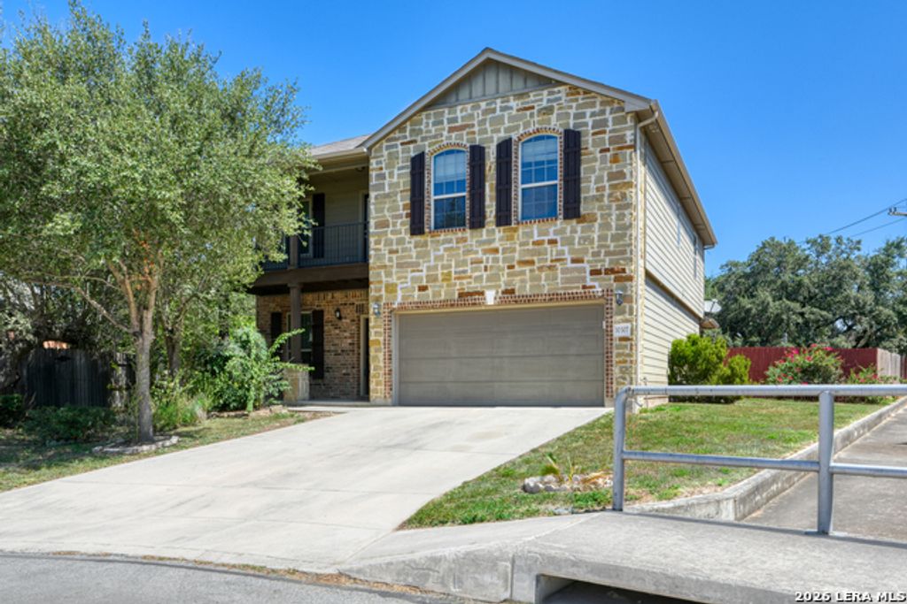 10307 Walnut Crest, San Antonio