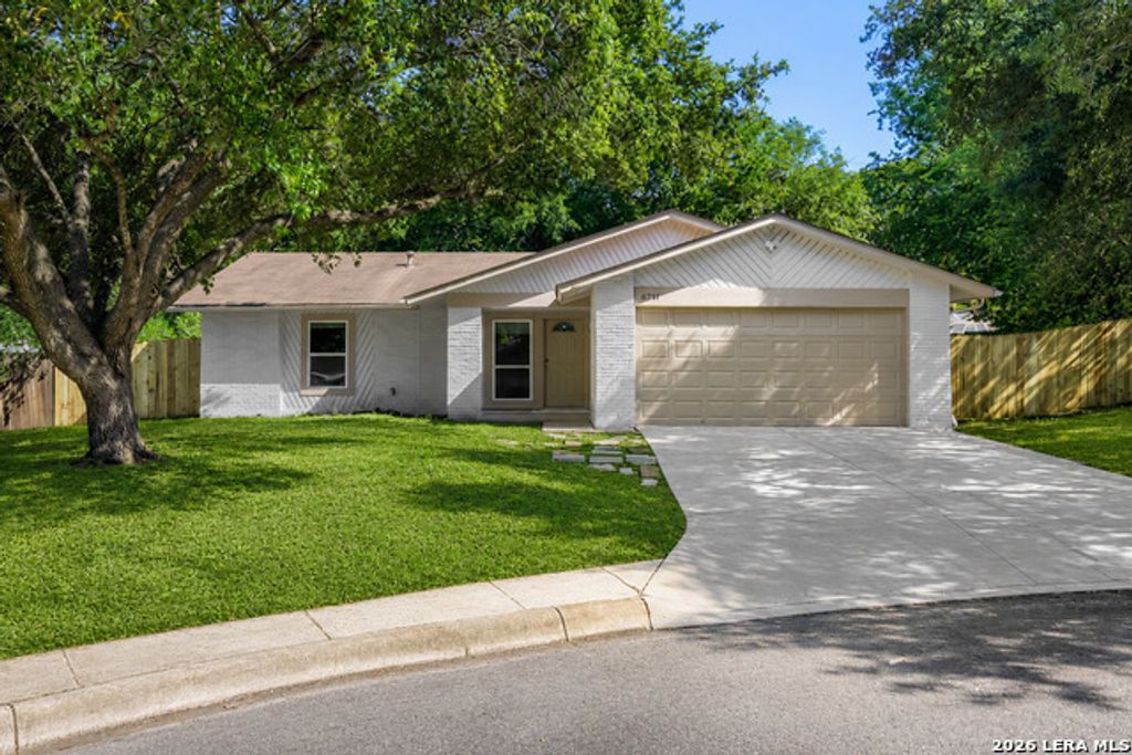 6731 Carters Blf, San Antonio