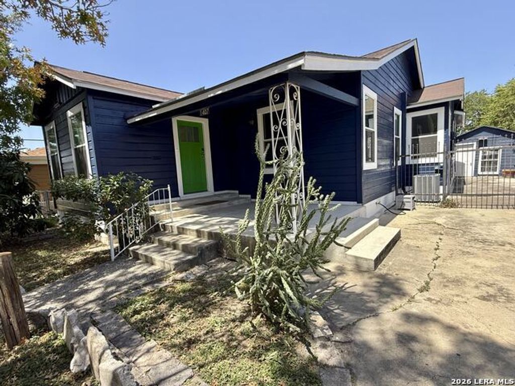 1407 Steves, San Antonio