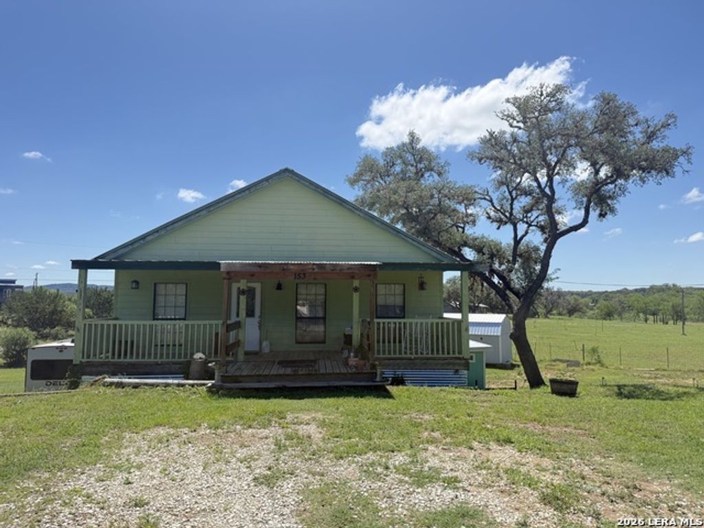 153 Park, Bandera