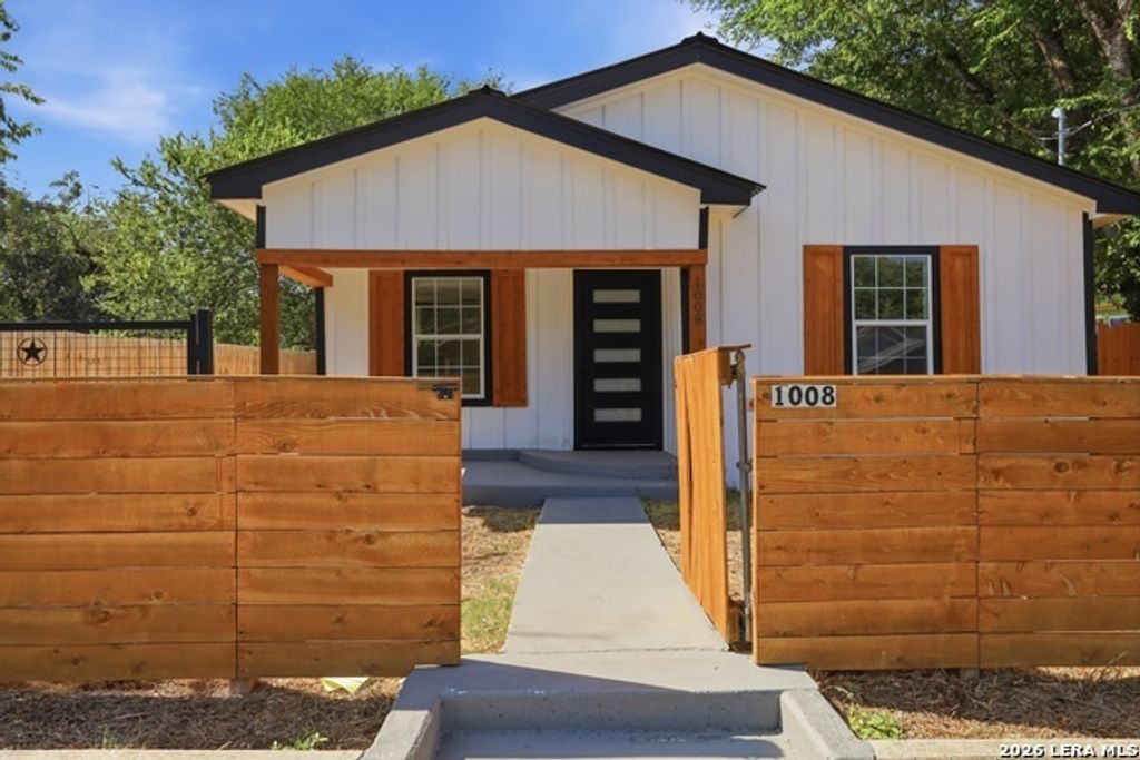 1008 Stonewall, San Antonio