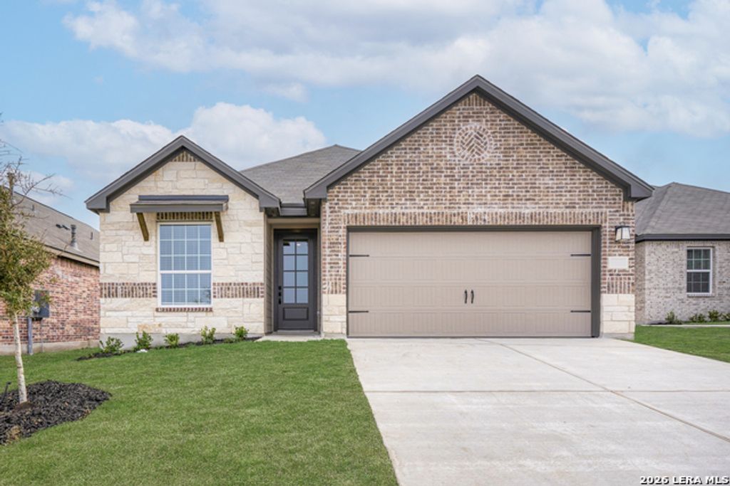 6630 Thorpe Hollow, Converse